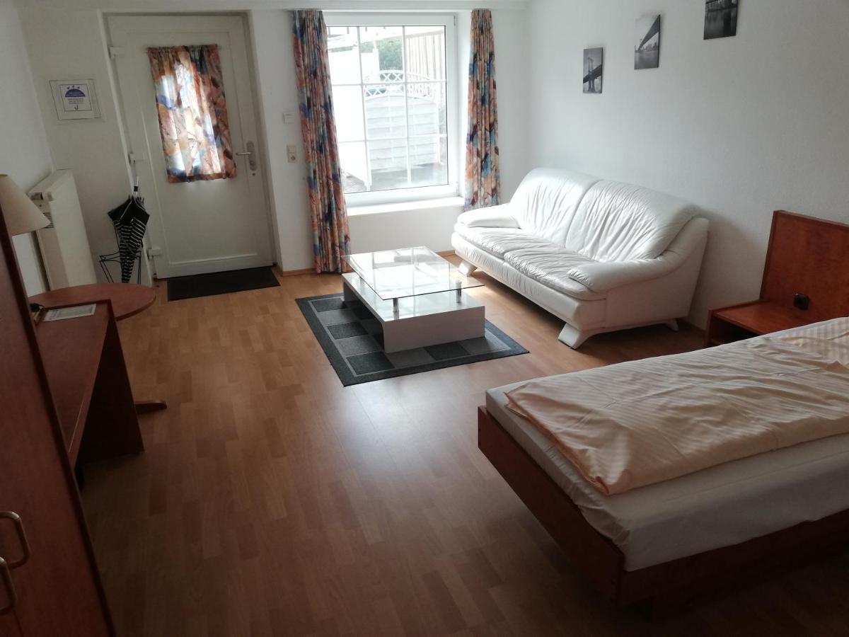 Hotel Dorfschaenke Budelsdorf Bagian luar foto