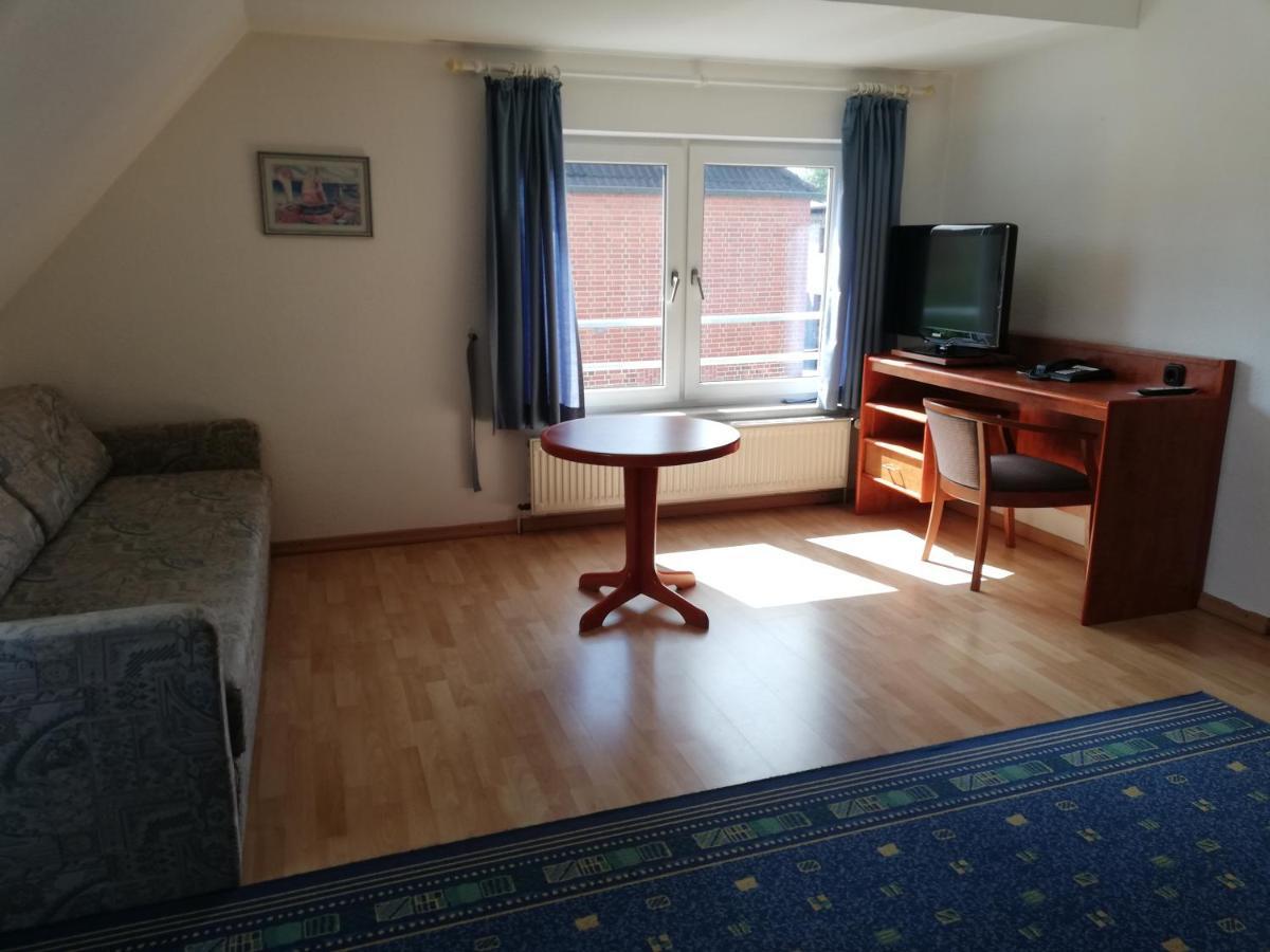 Hotel Dorfschaenke Budelsdorf Bagian luar foto