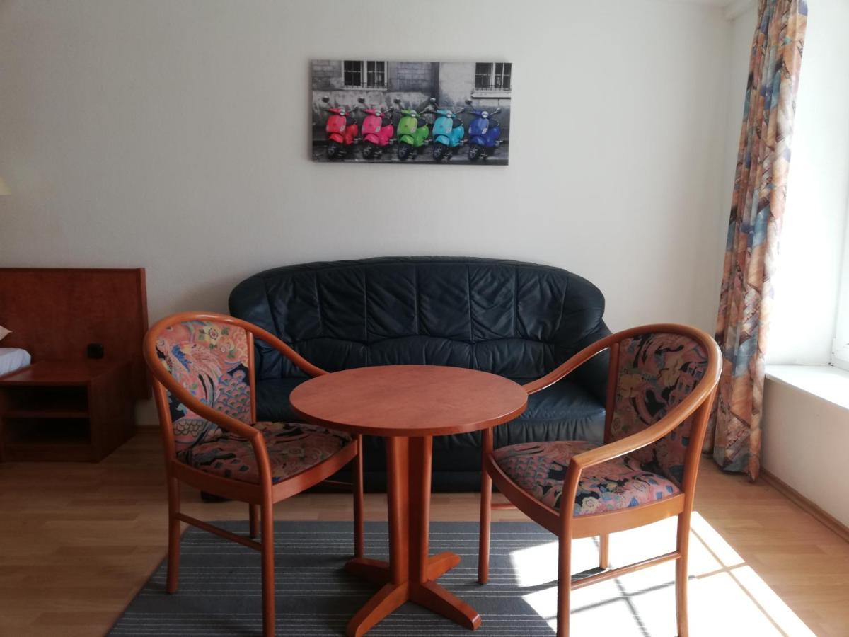 Hotel Dorfschaenke Budelsdorf Bagian luar foto
